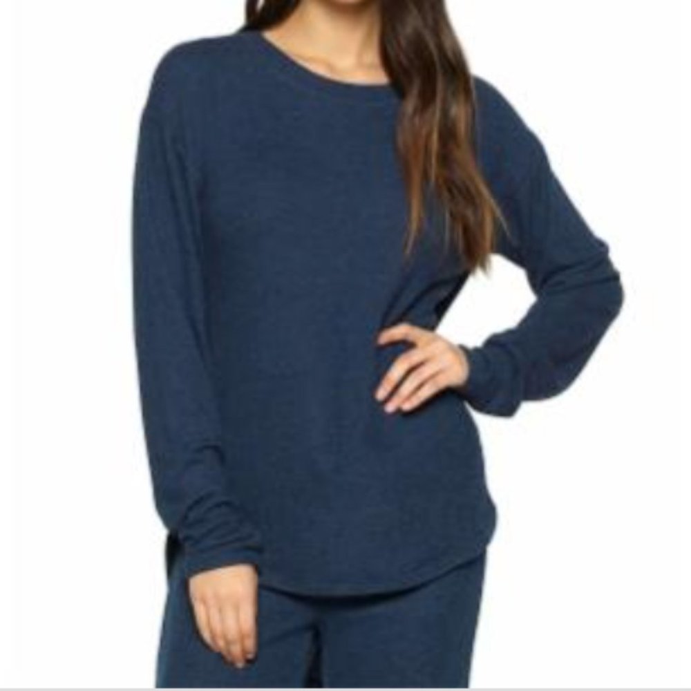 Felina - Victoria Long Sleeve Crew Neck Top - Navy